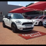 Mini Cooper S 2011 feature
