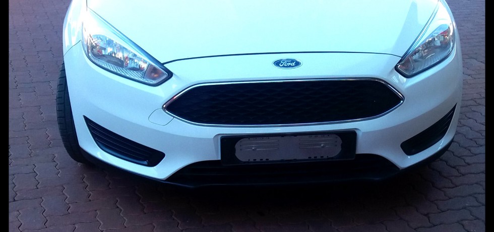 Ford Focus 1.0 2015 FRONT