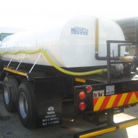 10 000L WATER TANKER