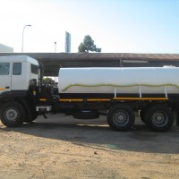 10 000L WATER TANKER