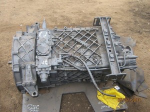 MAN 16S221 Gearbox
