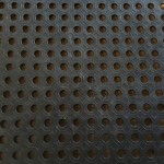 FLOOR MAT WITH  HOLES  (D/F)